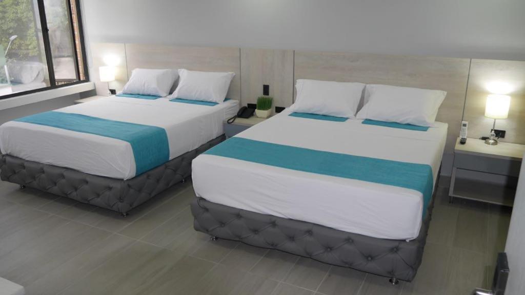 Hotel Loup Медельин Экстерьер фото